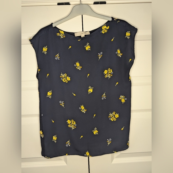 LOFT Tops - LOFT Petites SP Womens Tank Top Dark Navy/Black with Yellow Floral